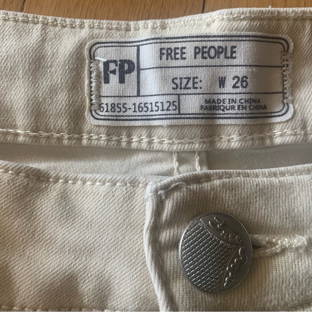Free People Bali cream printed super flare jeans - Picture 7 of 9